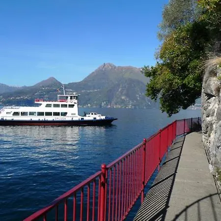 Fiumelatte Sleeps 3 Apartman Varenna